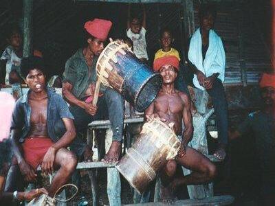 Drums.jpg Drums.jpg